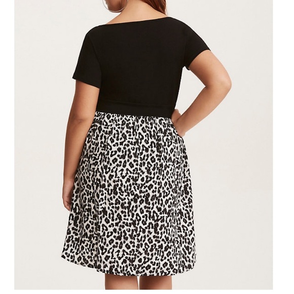 Black & White Leopard Print Knit To Woven Dress - Picture 4 of 5